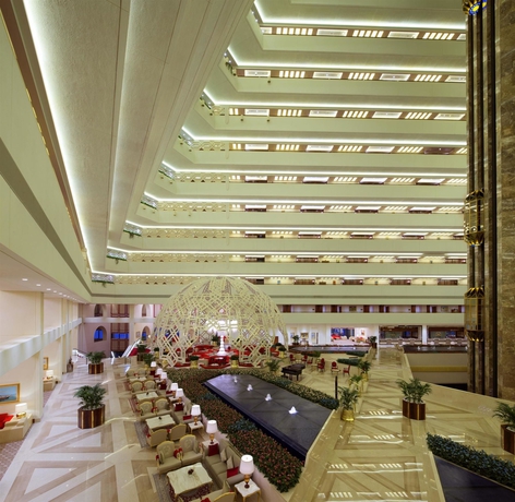 Imagen de los interiores del Hotel Sheraton Grand Doha Resort and Convention. Foto 16