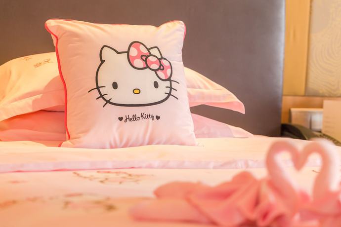 Imagen de la habitación del Hotel Sheraton Grand Hangzhou Wetland Park Resort. Foto 15