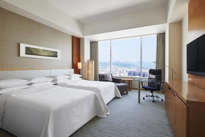 Imagen de la habitación del Hotel Sheraton Grand Hiroshima. Foto 12
