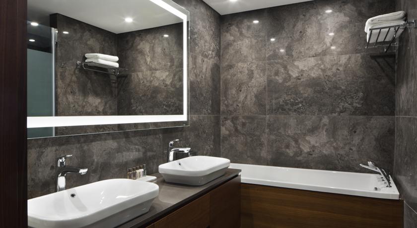 Imagen general del Hotel Sheraton Grand Istanbul Atasehir. Foto 7