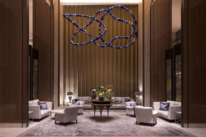 Imagen de los interiores del Hotel Sheraton Grand Jakarta Gandaria City. Foto 14