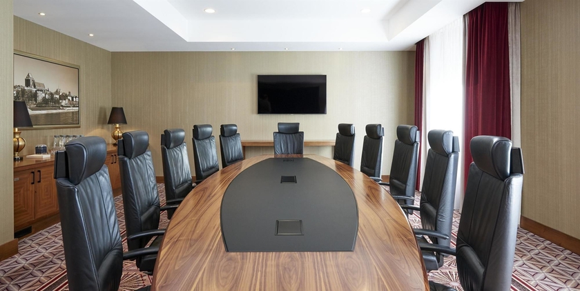 Imagen de los interiores del Hotel Sheraton Grand Krakow. Foto 11