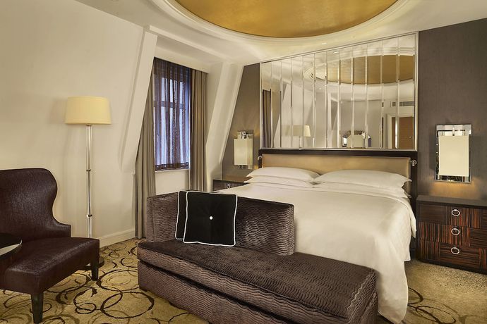 Imagen de la habitación del Hotel Sheraton Grand London Park Lane. Foto 8