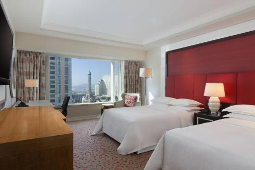 Imagen de la habitación del Hotel Sheraton Grand Macao. Foto 7