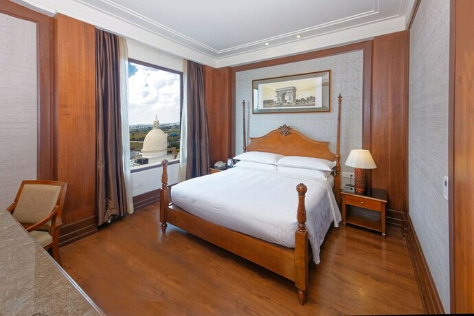 Imagen de la habitación del Hotel Sheraton Grand Palace Indore. Foto 11