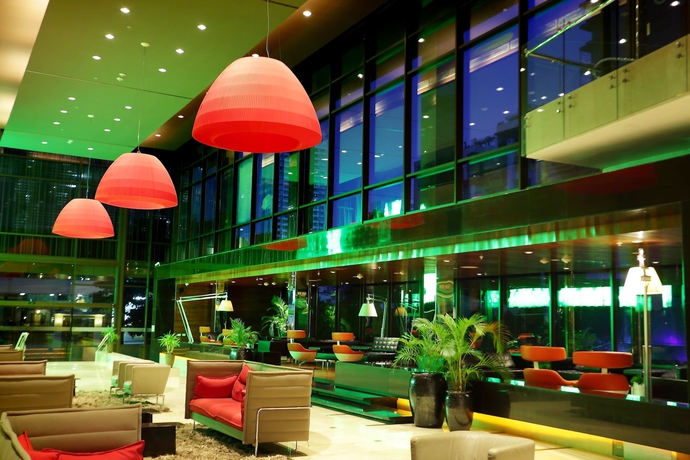 Imagen de los interiores del Hotel Sheraton Grand Panama. Foto 19