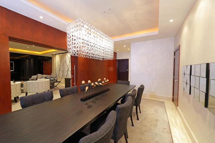 Imagen de la habitación del Hotel Sheraton Grand Panama. Foto 12