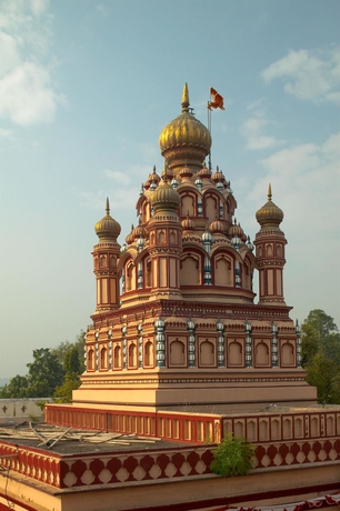 Imagen de los exteriores del Hotel Sheraton Grand Pune Bund Garden. Foto 5