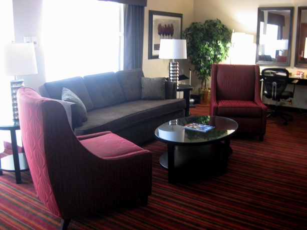 Imagen de la habitación del Hotel Sheraton Grand Rapids Airport Hotel,. Foto 7