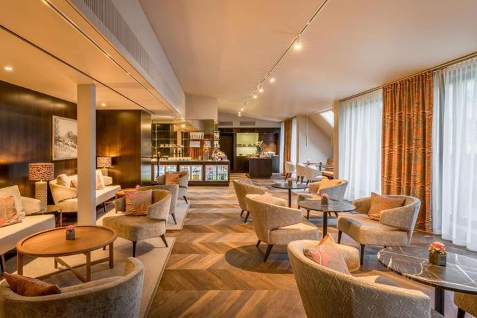 Imagen de los interiores del Hotel Sheraton Grand Salzburg. Foto 18