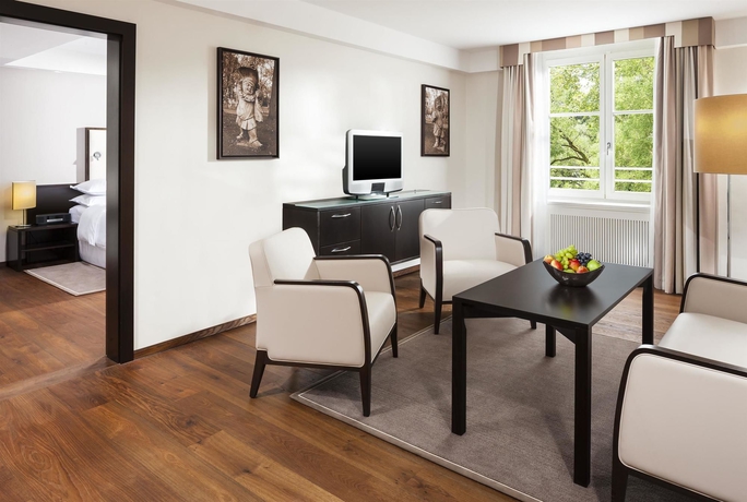 Imagen de la habitación del Hotel Sheraton Grand Salzburg. Foto 15