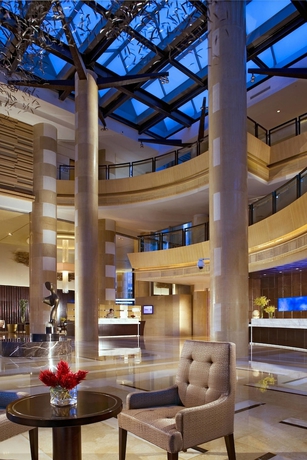 Imagen de los interiores del Hotel Sheraton Grand Shanghai Pudong and Residences. Foto 16
