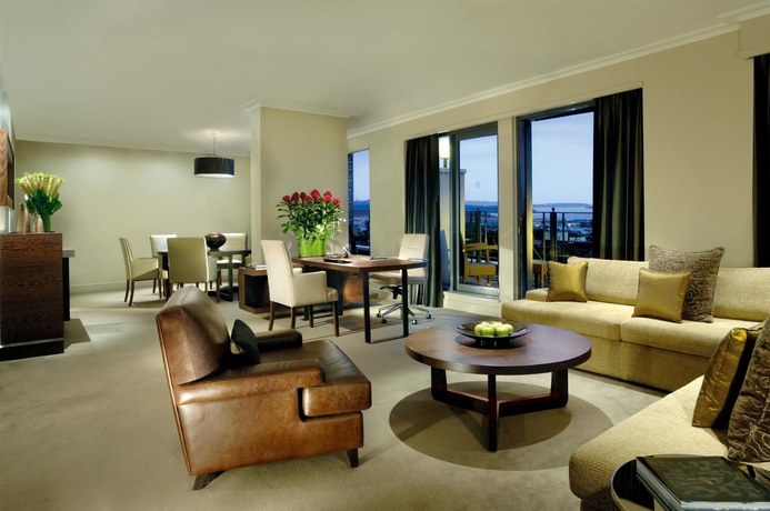 Imagen de la habitación del Hotel Sheraton Grand Sydney Hyde Park. Foto 5