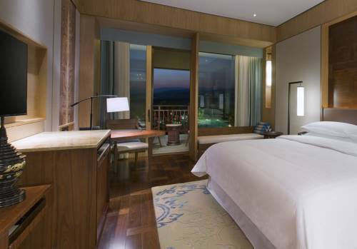 Imagen de la habitación del Hotel Sheraton Grand Xishuangbanna. Foto 11
