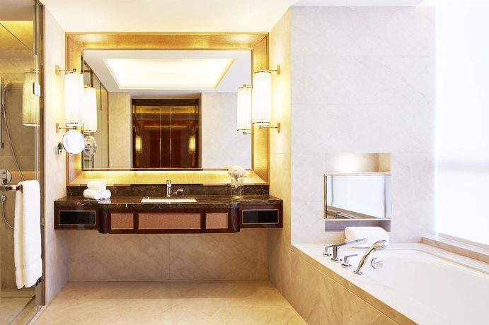 Imagen de la habitación del Hotel Sheraton Grand Zhengzhou. Foto 6