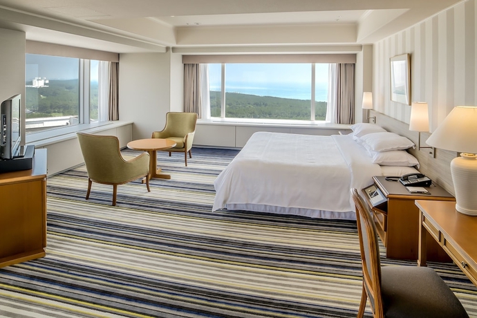 Imagen de la habitación del Hotel Sheraton Grande Ocean Resort. Foto 3