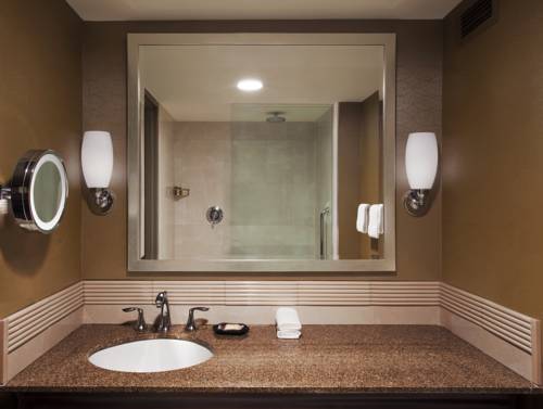 Imagen de la habitación del Hotel Sheraton Greensboro at Four Seasons. Foto 8