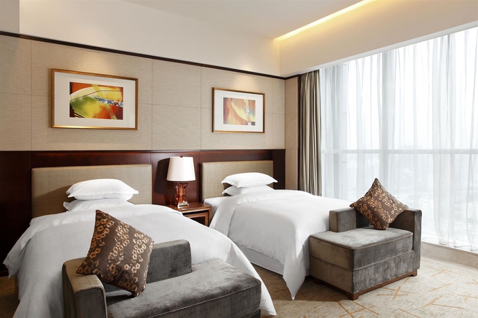 Imagen de la habitación del Hotel Sheraton Guangzhou. Foto 4