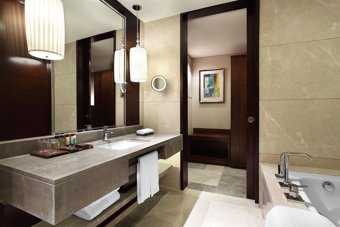 Imagen de la habitación del Hotel Sheraton Guangzhou. Foto 6