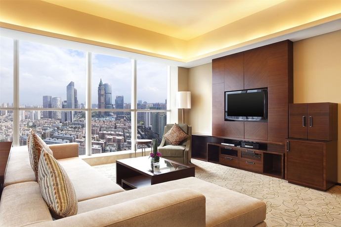 Imagen de la habitación del Hotel Sheraton Guangzhou. Foto 11