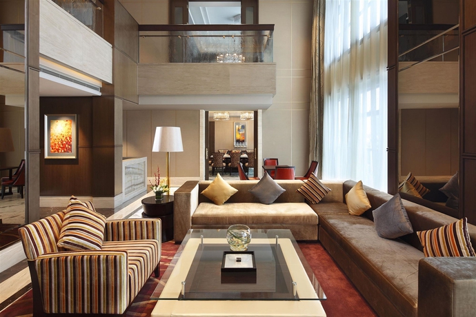 Imagen de la habitación del Hotel Sheraton Guangzhou. Foto 12