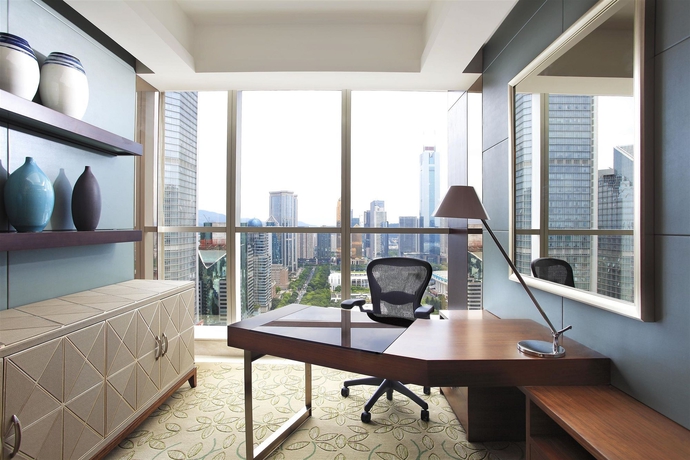 Imagen de la habitación del Hotel Sheraton Guangzhou. Foto 13