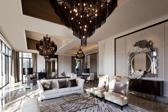 Imagen de la habitación del Hotel Sheraton Guangzhou Huadu Resort. Foto 15