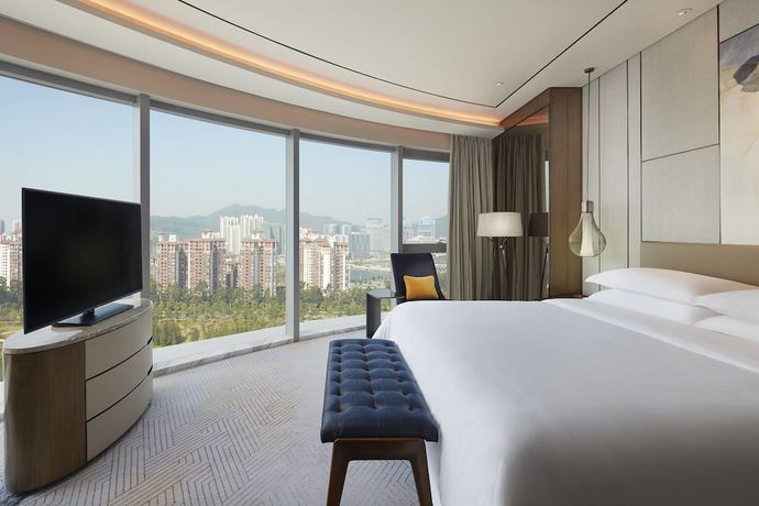 Imagen de la habitación del Hotel Sheraton Guangzhou Nansha. Foto 13