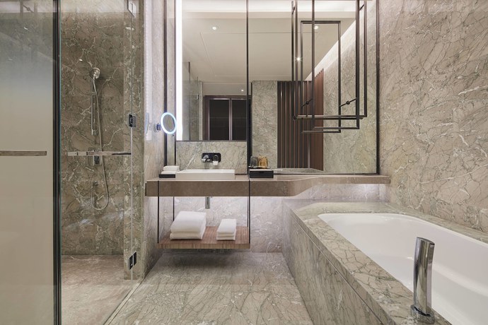 Imagen de la habitación del Hotel Sheraton Guangzhou Nansha. Foto 14