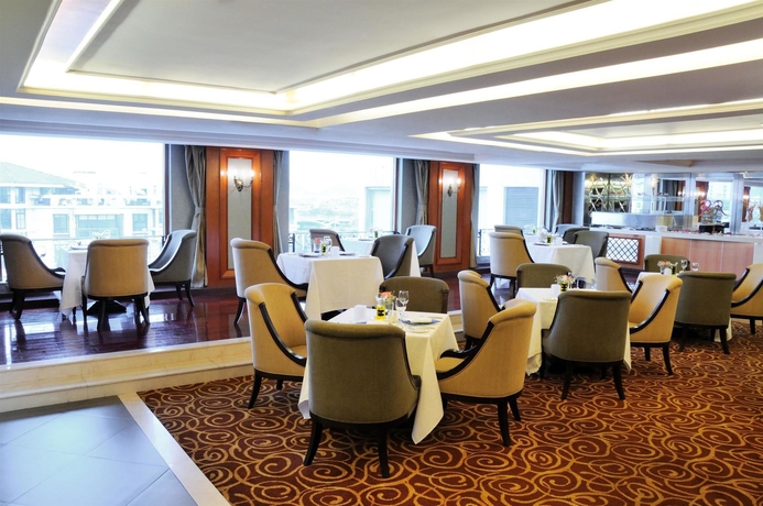 Imagen del bar/restaurante del Hotel Sheraton Guilin. Foto 4