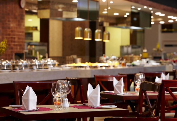 Imagen del bar/restaurante del Hotel Sheraton Guilin. Foto 5