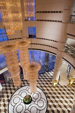 Imagen de los interiores del Hotel Sheraton Guiyang. Foto 18