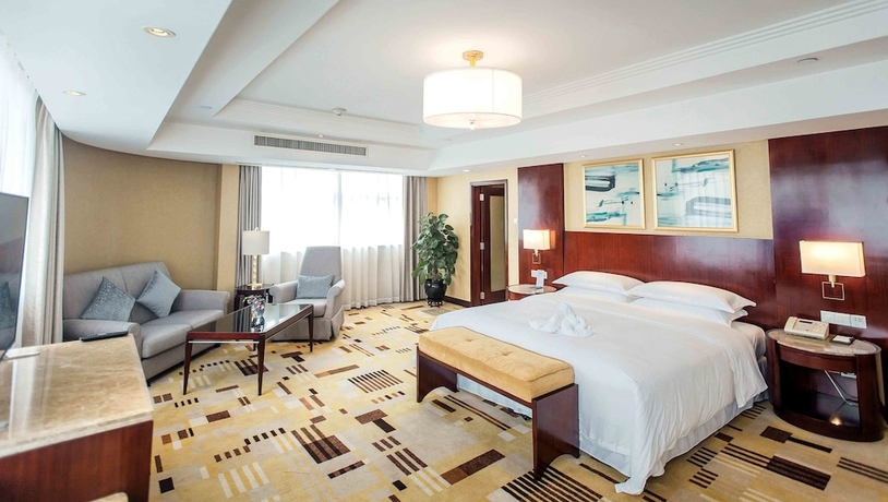 Imagen de la habitación del Hotel Sheraton Guiyang. Foto 17