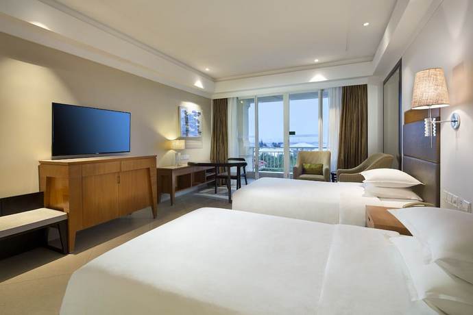 Imagen de la habitación del Hotel Sheraton Haikou. Foto 16