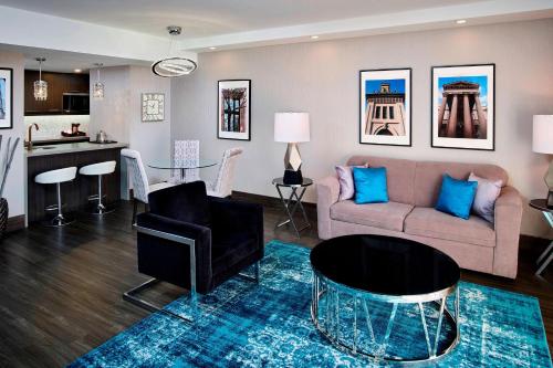 Imagen de la habitación del Hotel Sheraton Hamilton. Foto 12