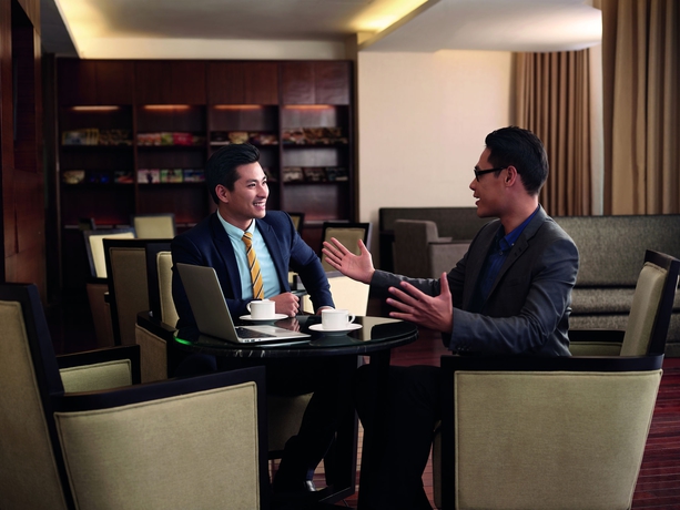 Imagen de los interiores del Hotel Sheraton Hanoi West. Foto 15