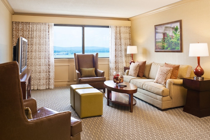 Imagen de la habitación del Hotel Sheraton Hartford At Bradley Airport. Foto 10