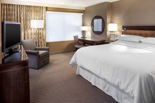 Imagen de la habitación del Hotel Sheraton Hartford South. Foto 4