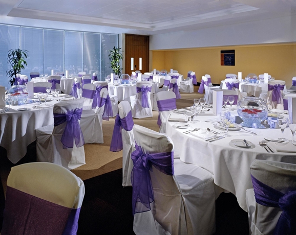 Imagen de los interiores del Hotel Sheraton Heathrow. Foto 15