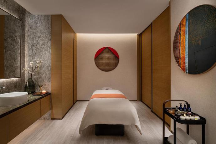 Imagen de los interiores del Hotel Sheraton Hong Kong Tung Chung. Foto 14