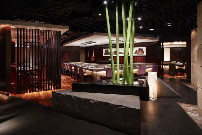 Imagen del bar/restaurante del Hotel Sheraton Hong Kong and Towers. Foto 4