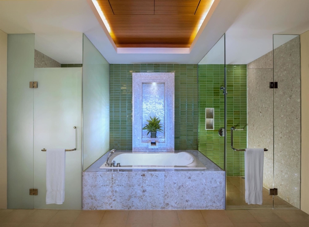 Imagen de la habitación del Hotel Sheraton Hua Hin Resort and Spa - Sha Plus. Foto 7