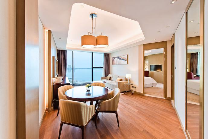 Imagen de la habitación del Hotel Sheraton Huangdao. Foto 15