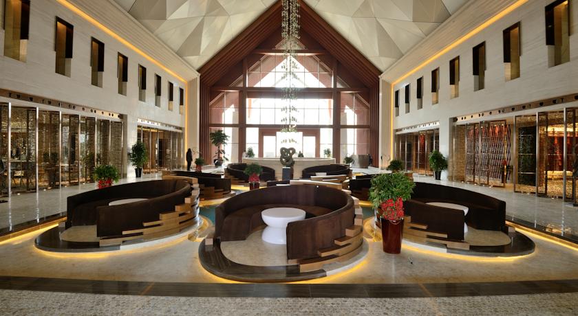 Imagen general del Hotel Sheraton Huzhou Taihu Lake Hot Spring Resort and Spa. Foto 2