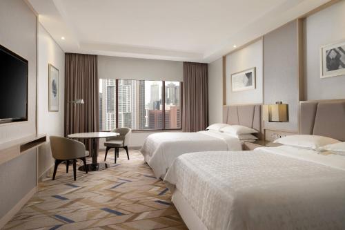 Imagen de la habitación del Hotel Sheraton Imperial Kuala Lumpur. Foto 9