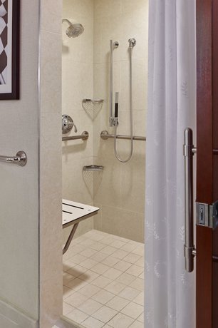 Imagen de la habitación del Hotel Sheraton Indianapolis at Keystone Crossing. Foto 3