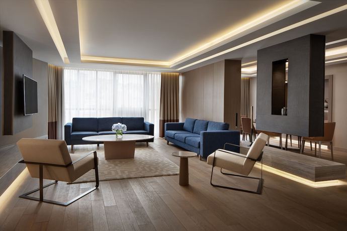 Imagen de la habitación del Hotel Sheraton Istanbul City Center. Foto 2