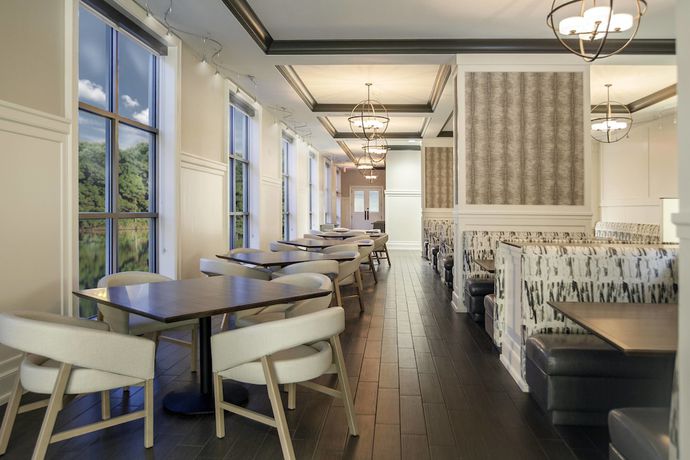 Imagen del bar/restaurante del Hotel Sheraton Jacksonville. Foto 4