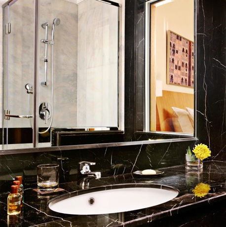 Imagen de la habitación del Hotel Sheraton Jeddah. Foto 13