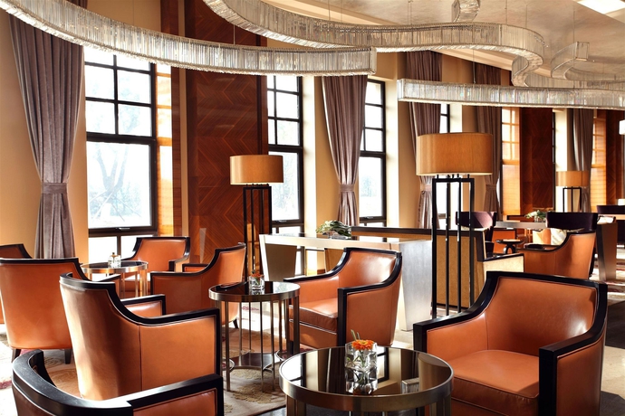 Imagen del bar/restaurante del Hotel Sheraton Jiangyin. Foto 8